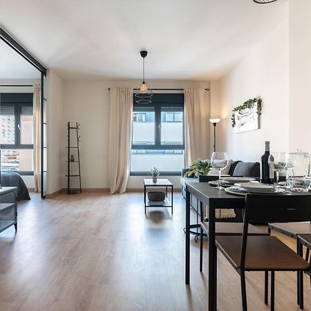 Malagasuite Comfortable Home Apartments Bagian luar foto
