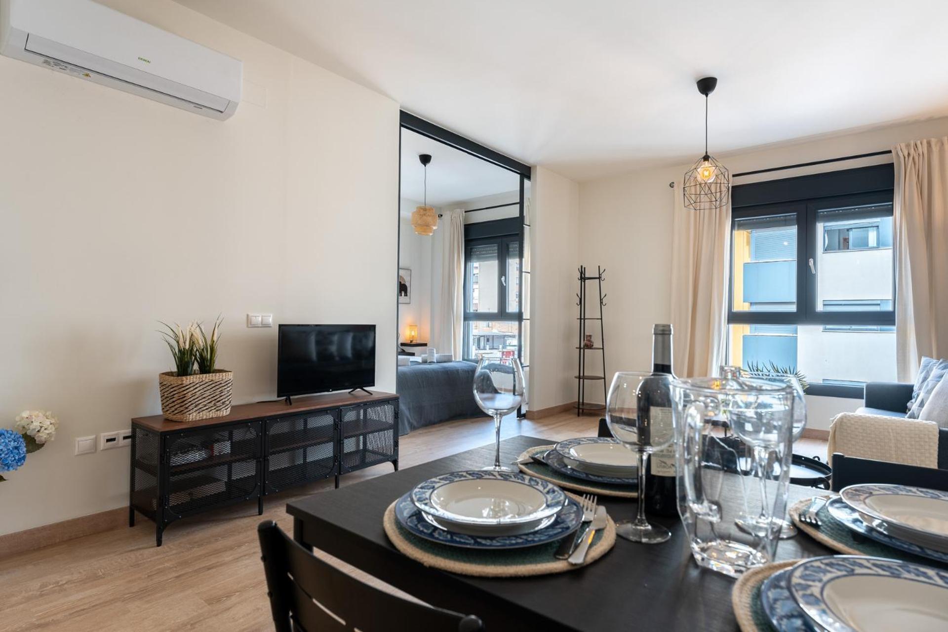 Malagasuite Comfortable Home Apartments Bagian luar foto