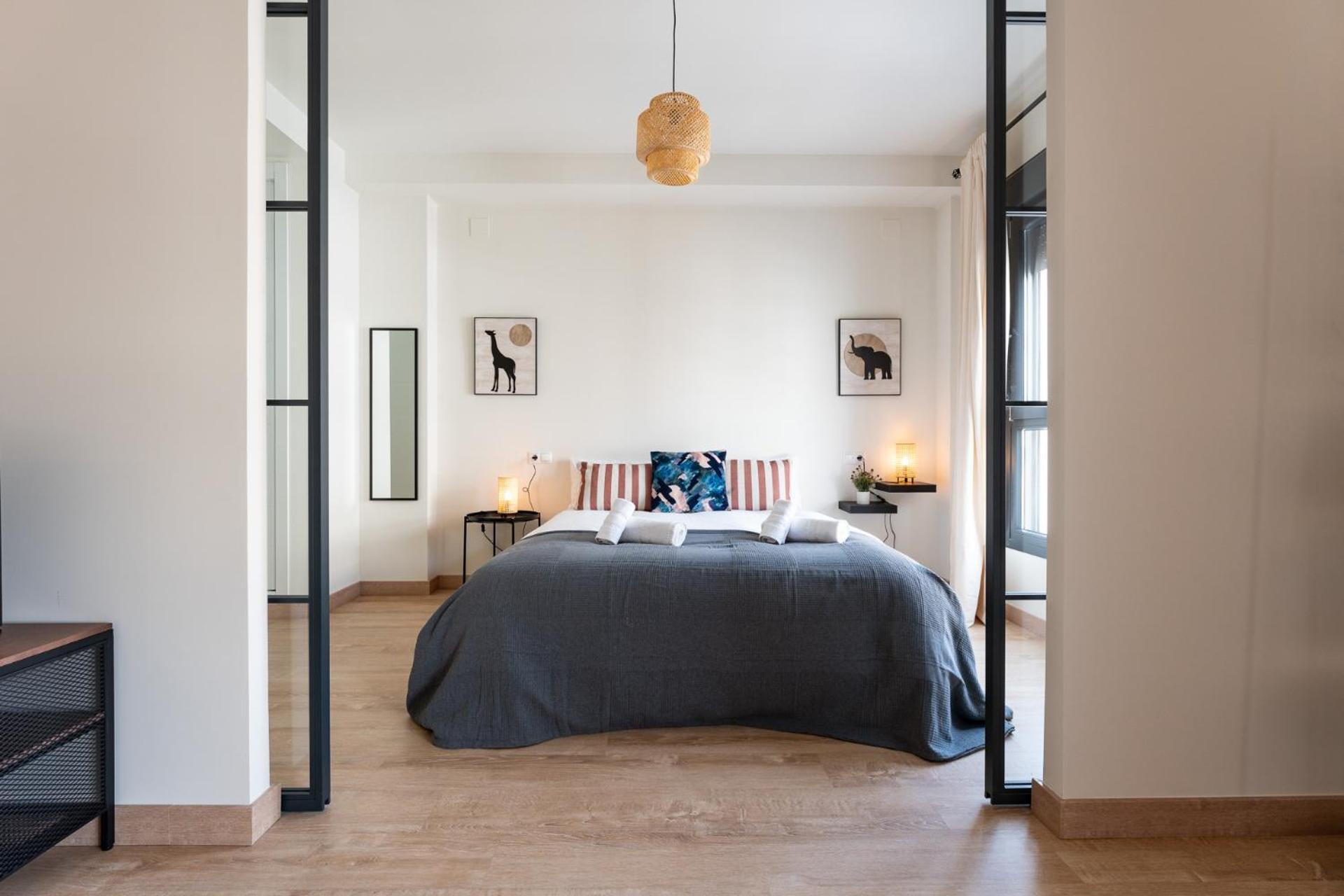 Malagasuite Comfortable Home Apartments Bagian luar foto