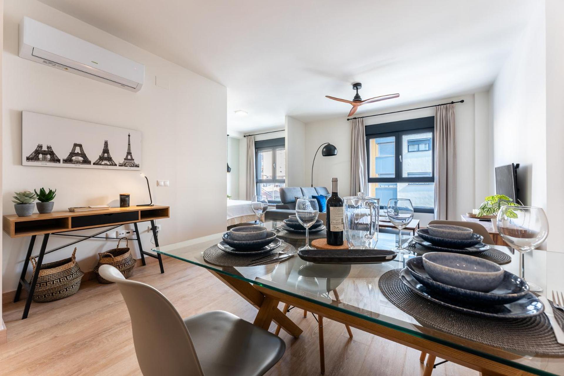 Malagasuite Comfortable Home Apartments Bagian luar foto
